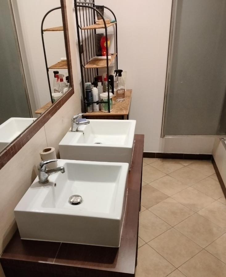 Łomianki Urocze Studia W Lomiankach, 1- Z Sauna I Tarasem, 2- Z Kominkiem, 3- Ekonomiczne, 7Km Metro Mlociny Warszawa מראה חיצוני תמונה
