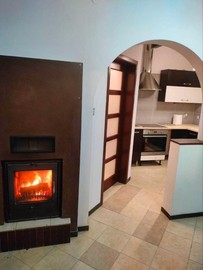 Łomianki Urocze Studia W Lomiankach, 1- Z Sauna I Tarasem, 2- Z Kominkiem, 3- Ekonomiczne, 7Km Metro Mlociny Warszawa מראה חיצוני תמונה