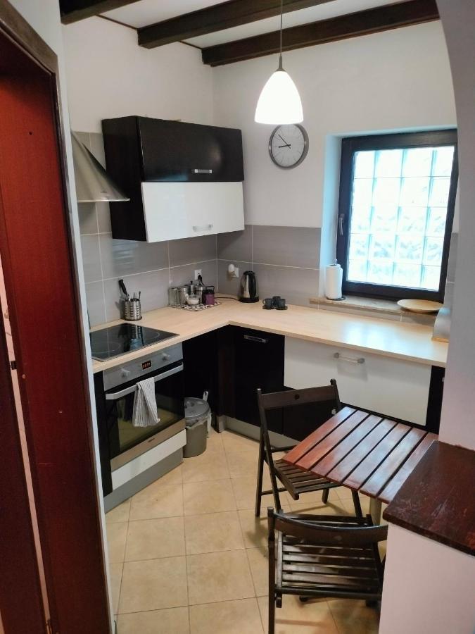 Łomianki Urocze Studia W Lomiankach, 1- Z Sauna I Tarasem, 2- Z Kominkiem, 3- Ekonomiczne, 7Km Metro Mlociny Warszawa מראה חיצוני תמונה