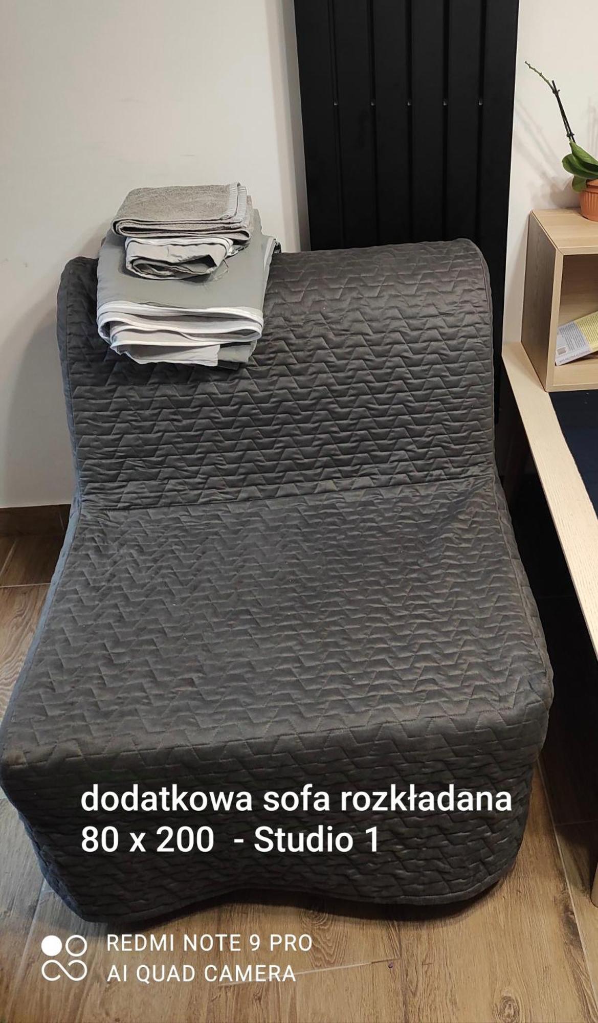 Łomianki Urocze Studia W Lomiankach, 1- Z Sauna I Tarasem, 2- Z Kominkiem, 3- Ekonomiczne, 7Km Metro Mlociny Warszawa מראה חיצוני תמונה
